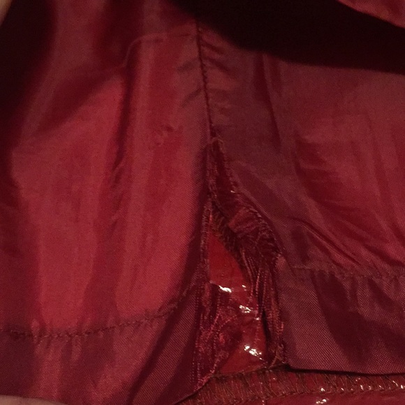 🔻♦️🚩 Vinyl Miniskirt‼️ - Picture 3 of 3